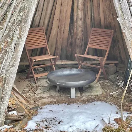 An Idyllic Little Summer In The Middle Of The Nature With Hot Tub *