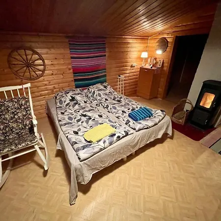 An Idyllic Little Summer In The Middle Of The Nature With Hot Tub Vakantiehuis *